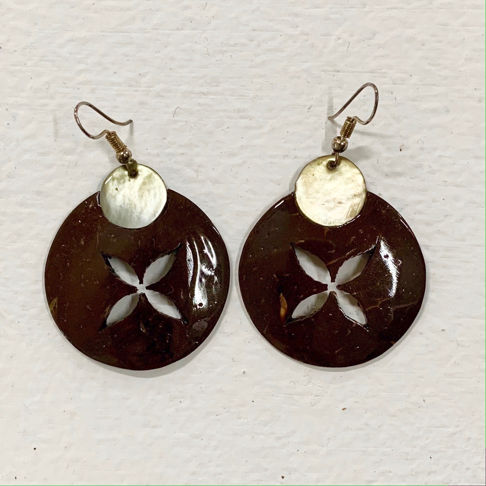 Coconut Earrings - Frangipani Mother of Pearl
